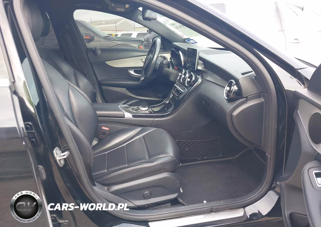 MERCEDES-BENZ C 300 VIN:55SWF4JB6JU246374 - 5
