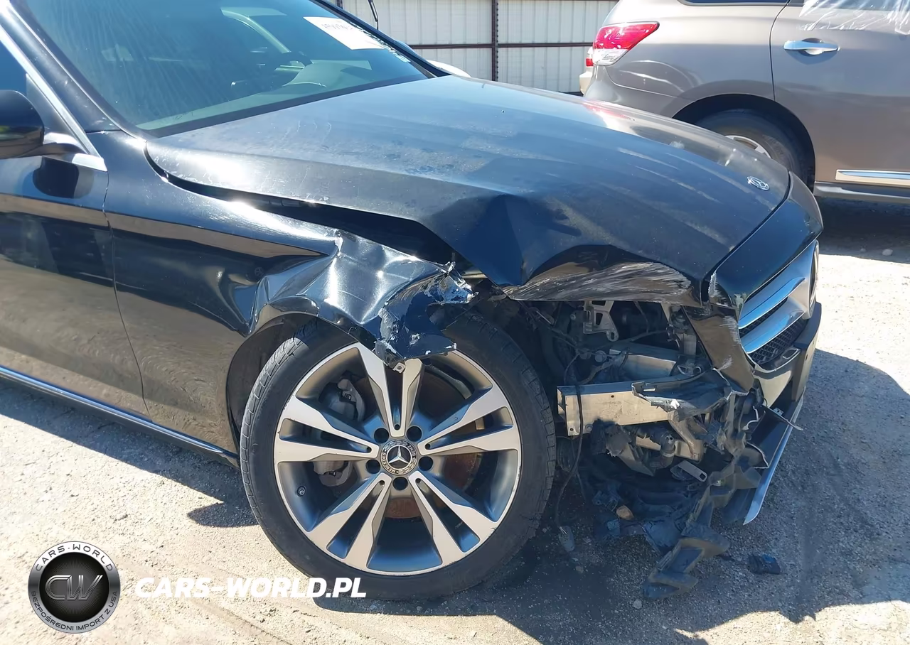 MERCEDES-BENZ C 300 VIN:55SWF4JB6JU246374 - 6