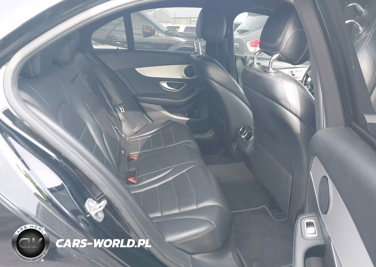 MERCEDES-BENZ C 300 VIN:55SWF4JB6JU246374 - 8