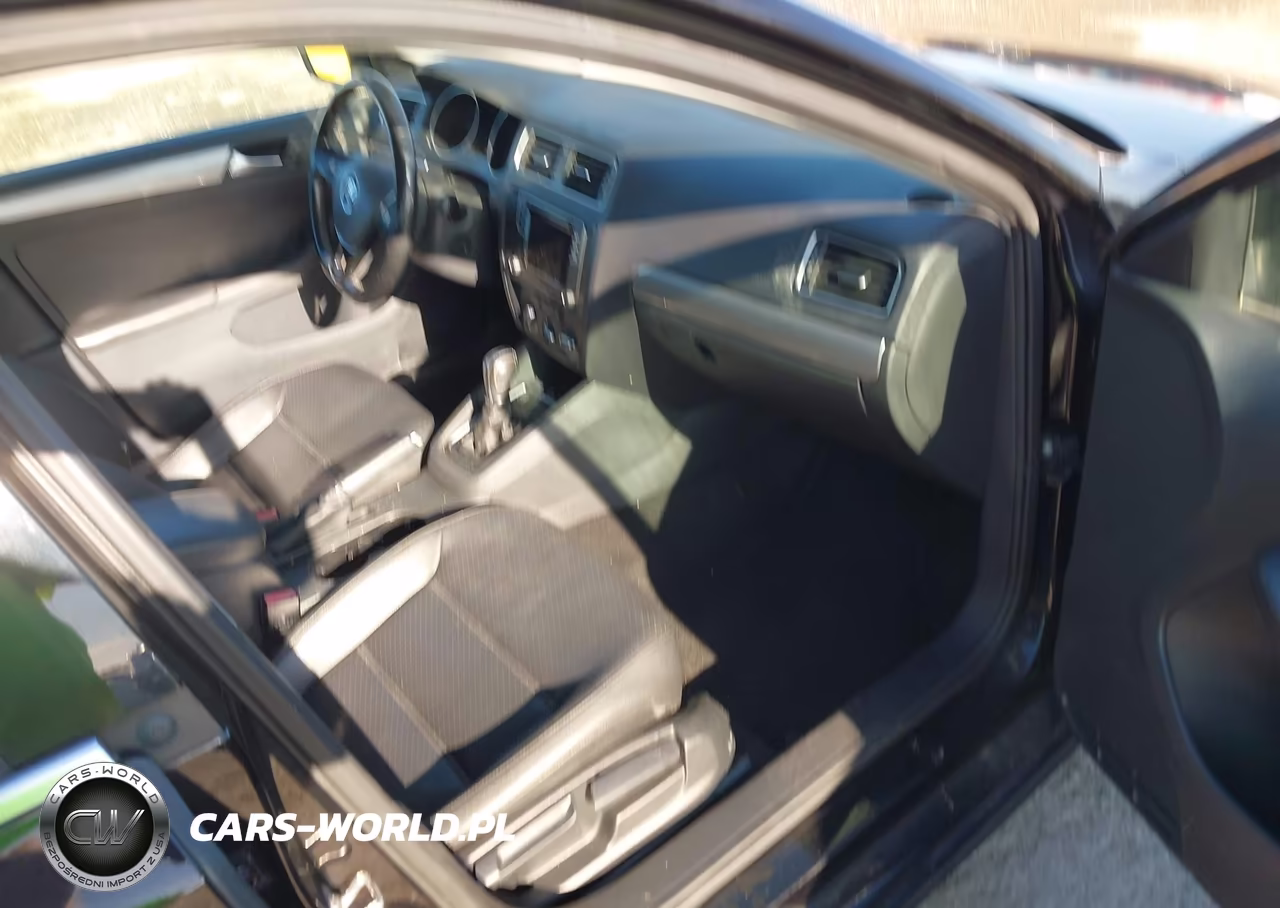 2017 Volkswagen Jetta 1.4T Se VIN:3VWDB7AJ6HM376820 - 5