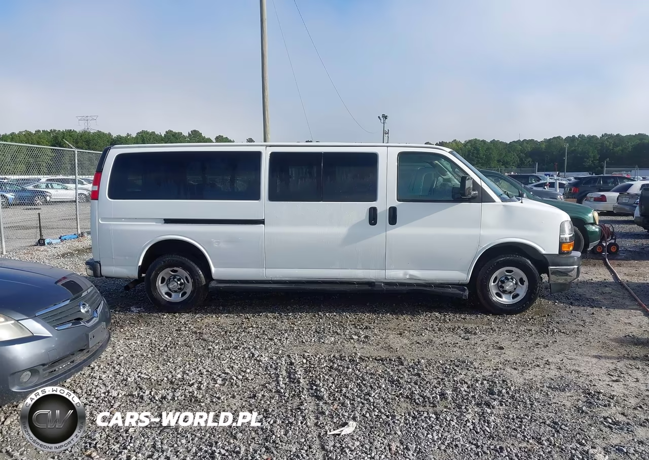 2019 Chevrolet Express 3500 Lt VIN:1GAZGPFG7K1238188 - 13