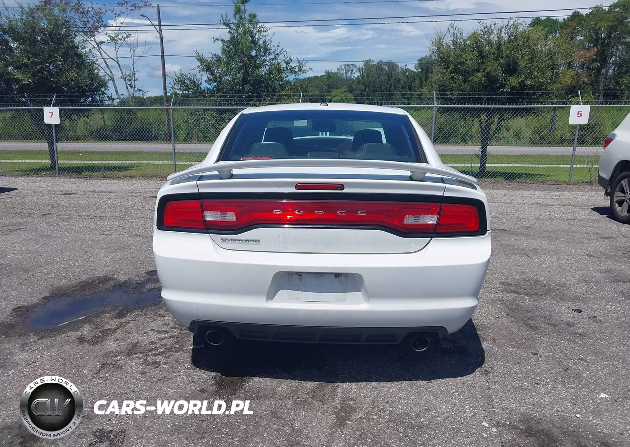 2011 Dodge Charger VIN:2B3CL3CG8BH556328 - 16