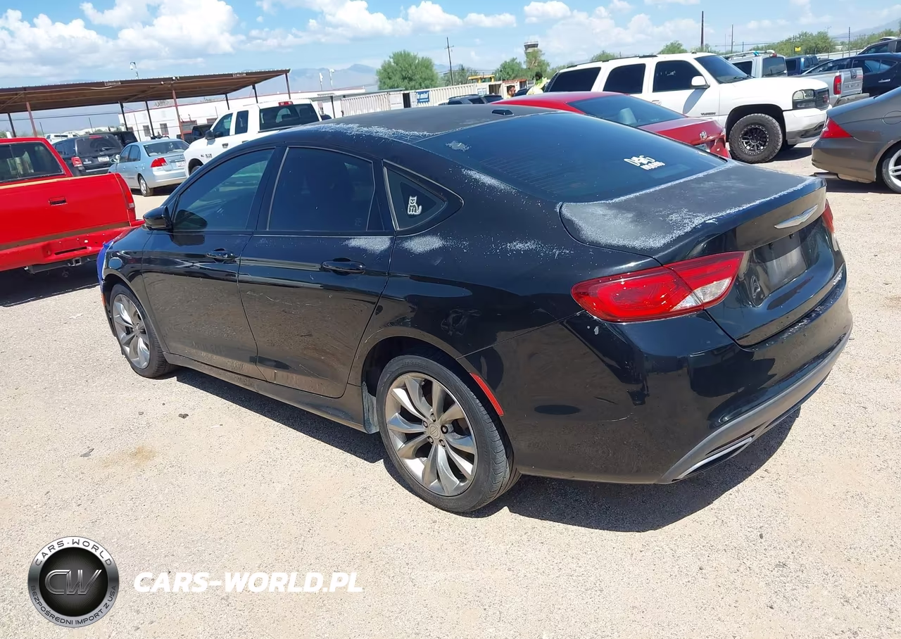 2015 Chrysler 200 S VIN:1C3CCCBB2FN585555 - 3