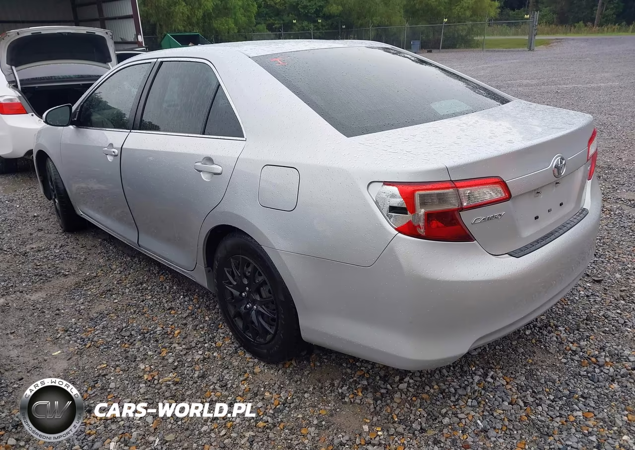 2012 Toyota Camry Le VIN:4T4BF1FK5CR254145 - 3