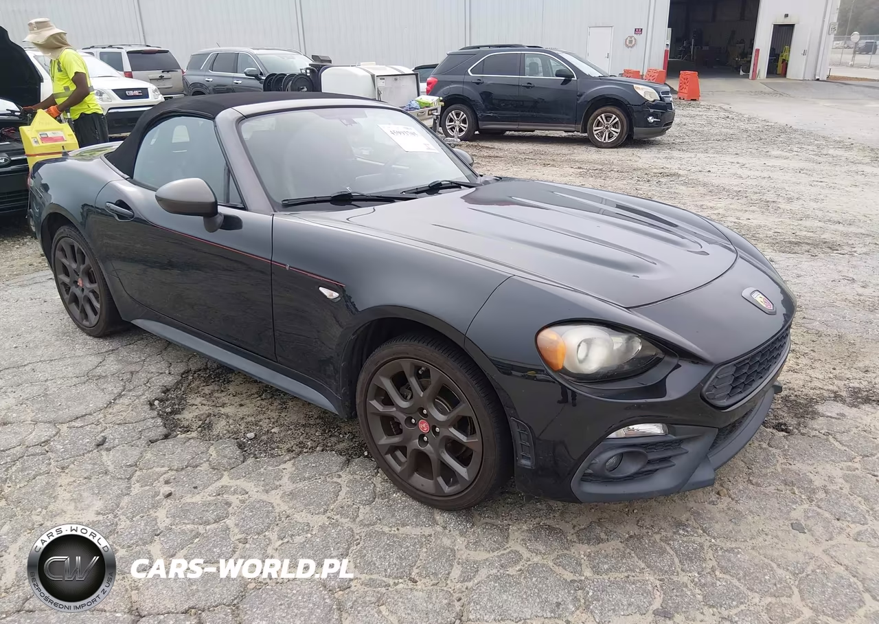 2017 Fiat 124 Spider Elaborazione Abarth – zdjęcie 1 z 17