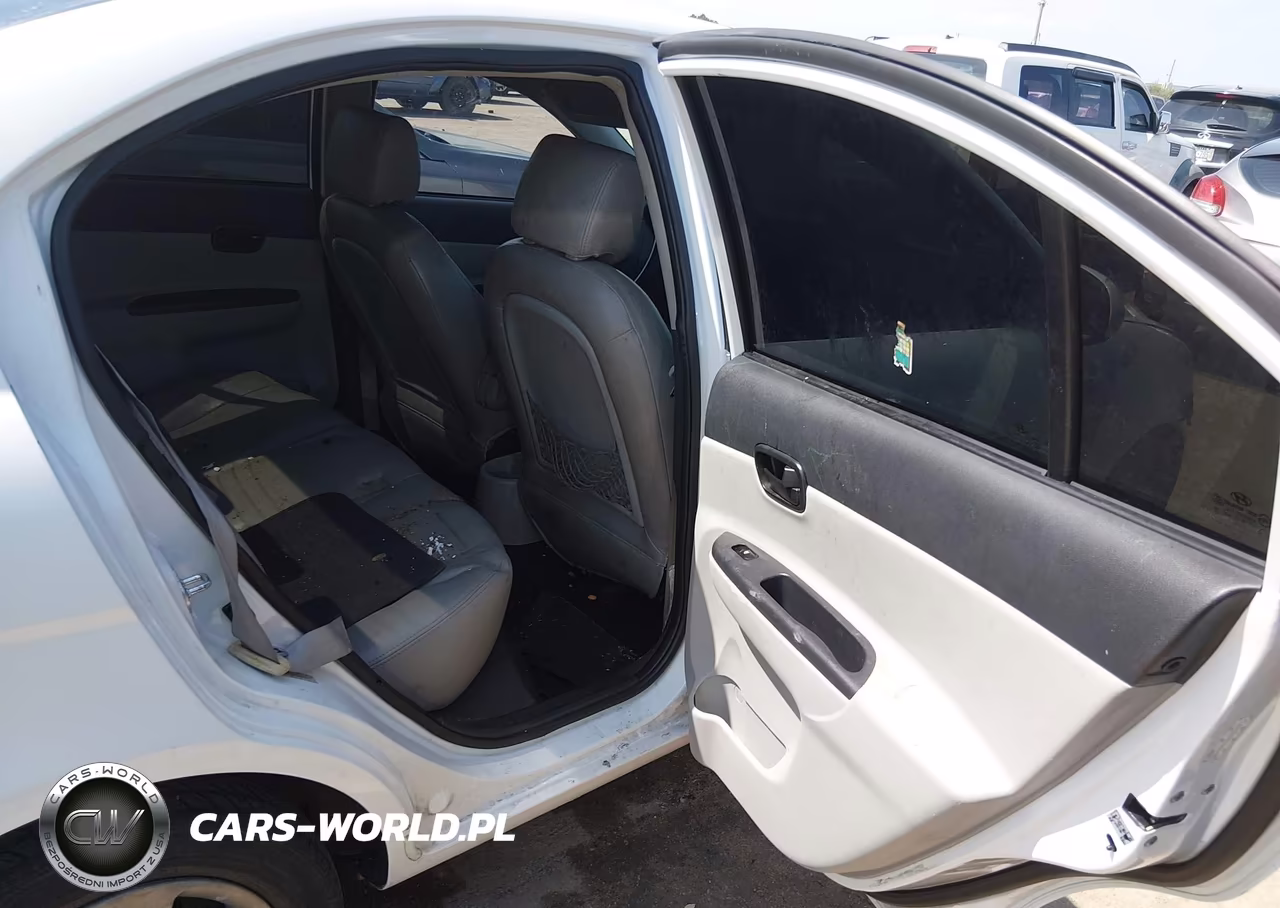 2011 Hyundai Accent Gls VIN:KMHCN4AC9BU604930 - 8
