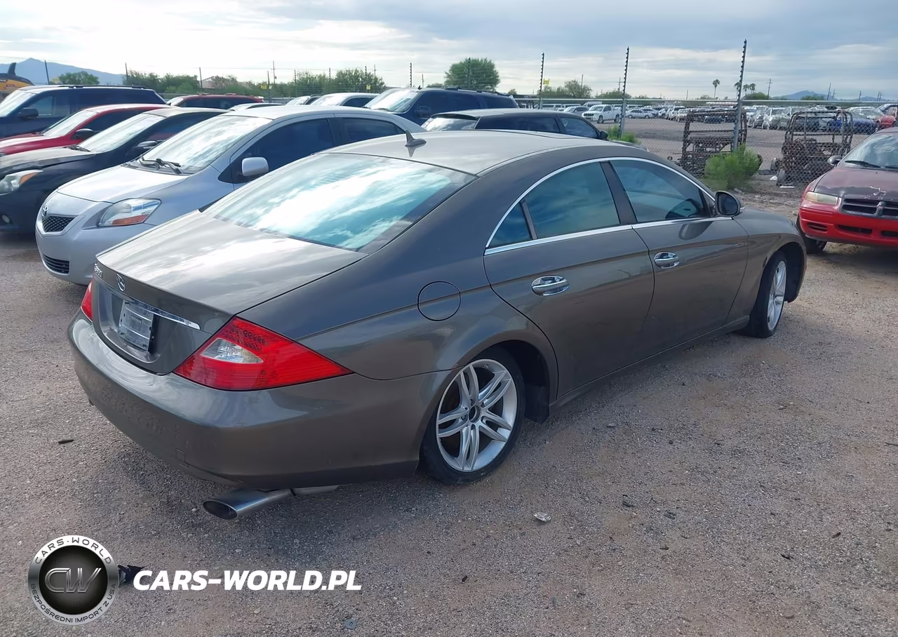 2007 Mercedes-Benz Cls 550 VIN:WDDDJ72X37A093074 - 4