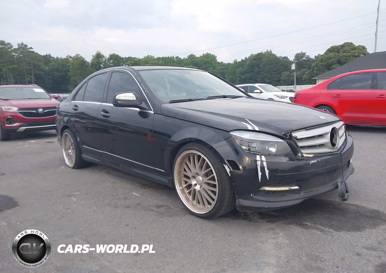 2009 Mercedes-Benz C 300 3.0L Luxury-Sport – zdjęcie 1 z 11
