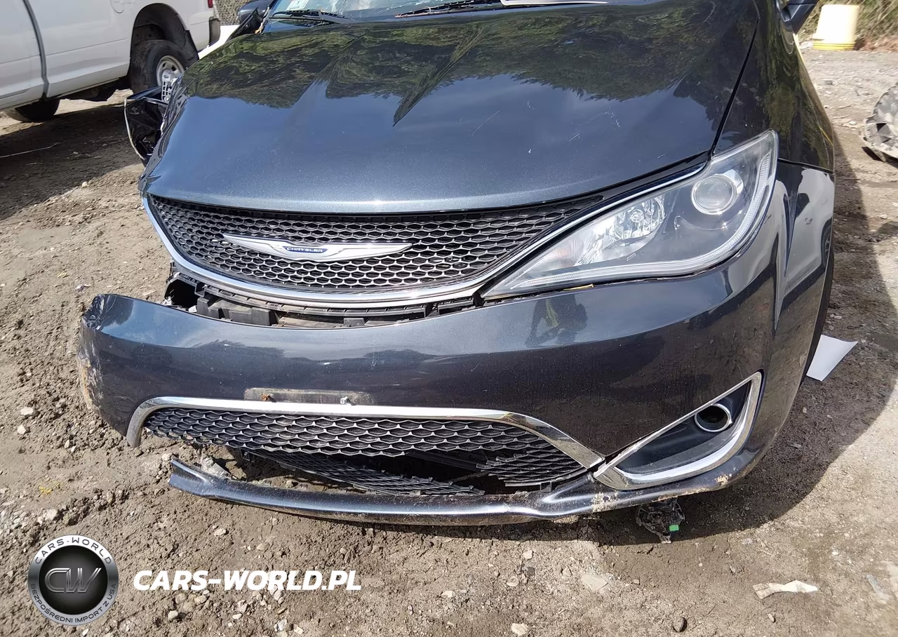2020 Chrysler Pacifica Touring L VIN:2C4RC1BG7LR112853 - 12