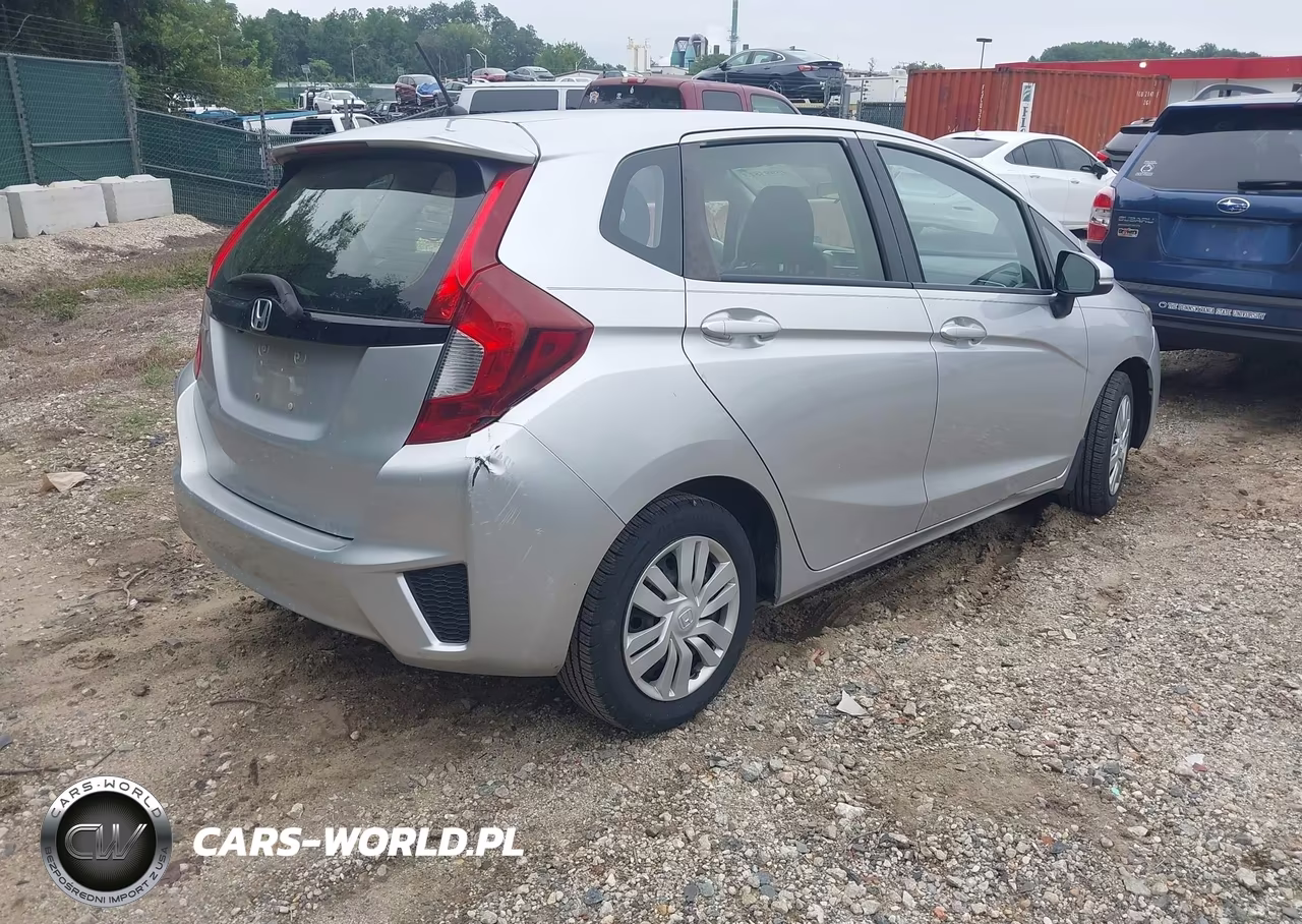 2016 Honda Fit Lx VIN:JHMGK5H57GX016427 - 4