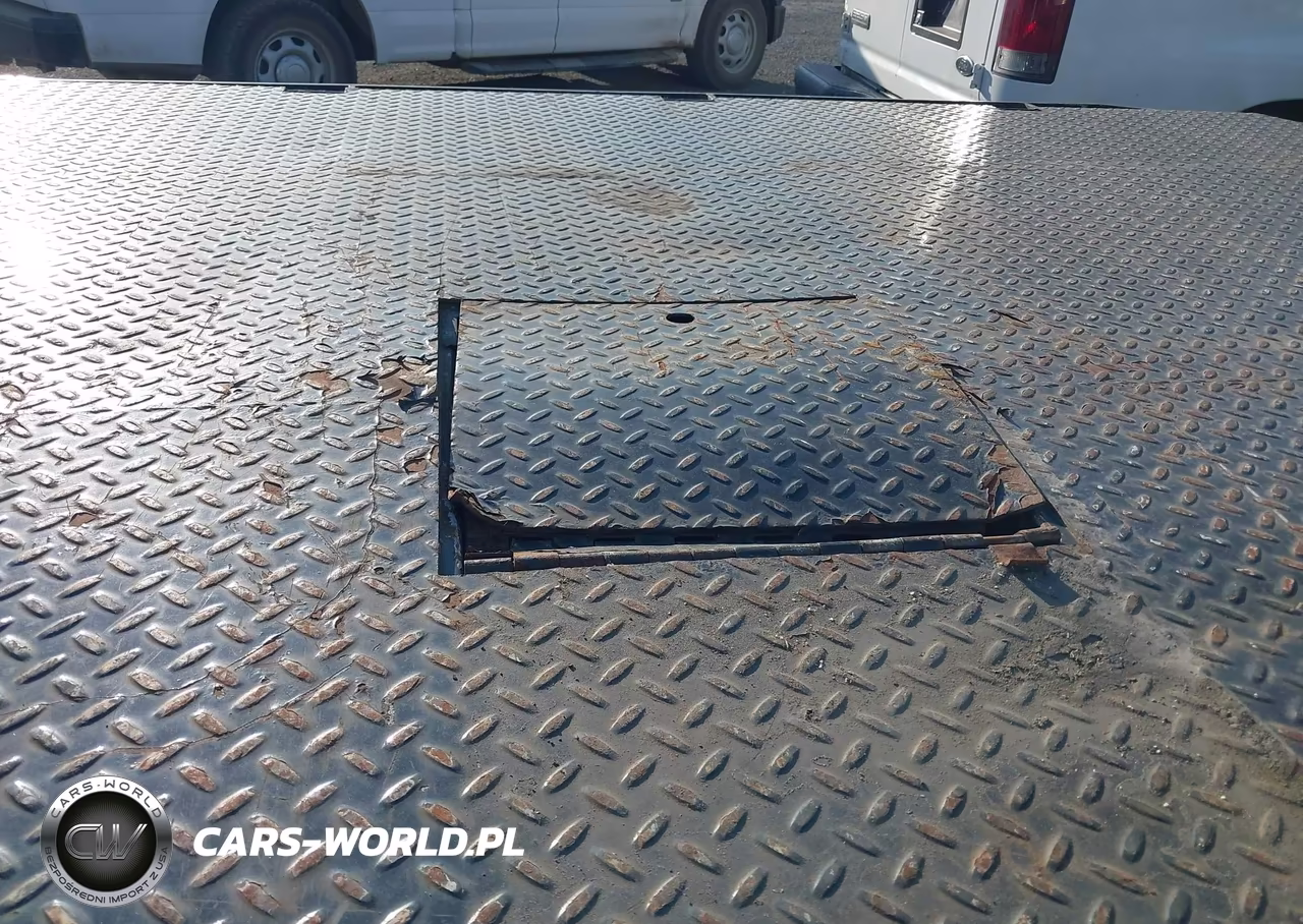 2021 Ford F-550 Chassis Xl VIN:1FDUF5HN2MDA07782 - 13