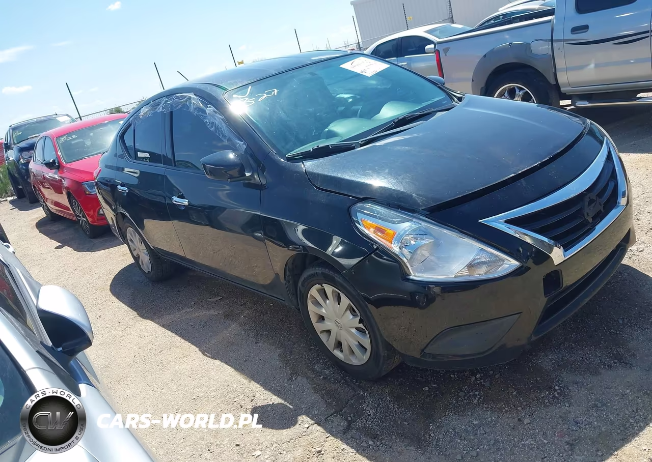 2018 Nissan Versa 1.6 Sv