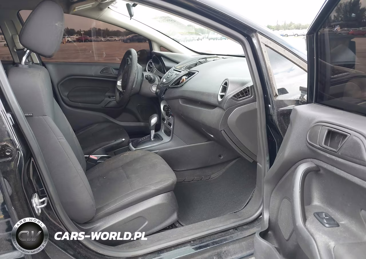 2018 Ford Fiesta Se VIN:3FADP4EJXJM135173 - 5