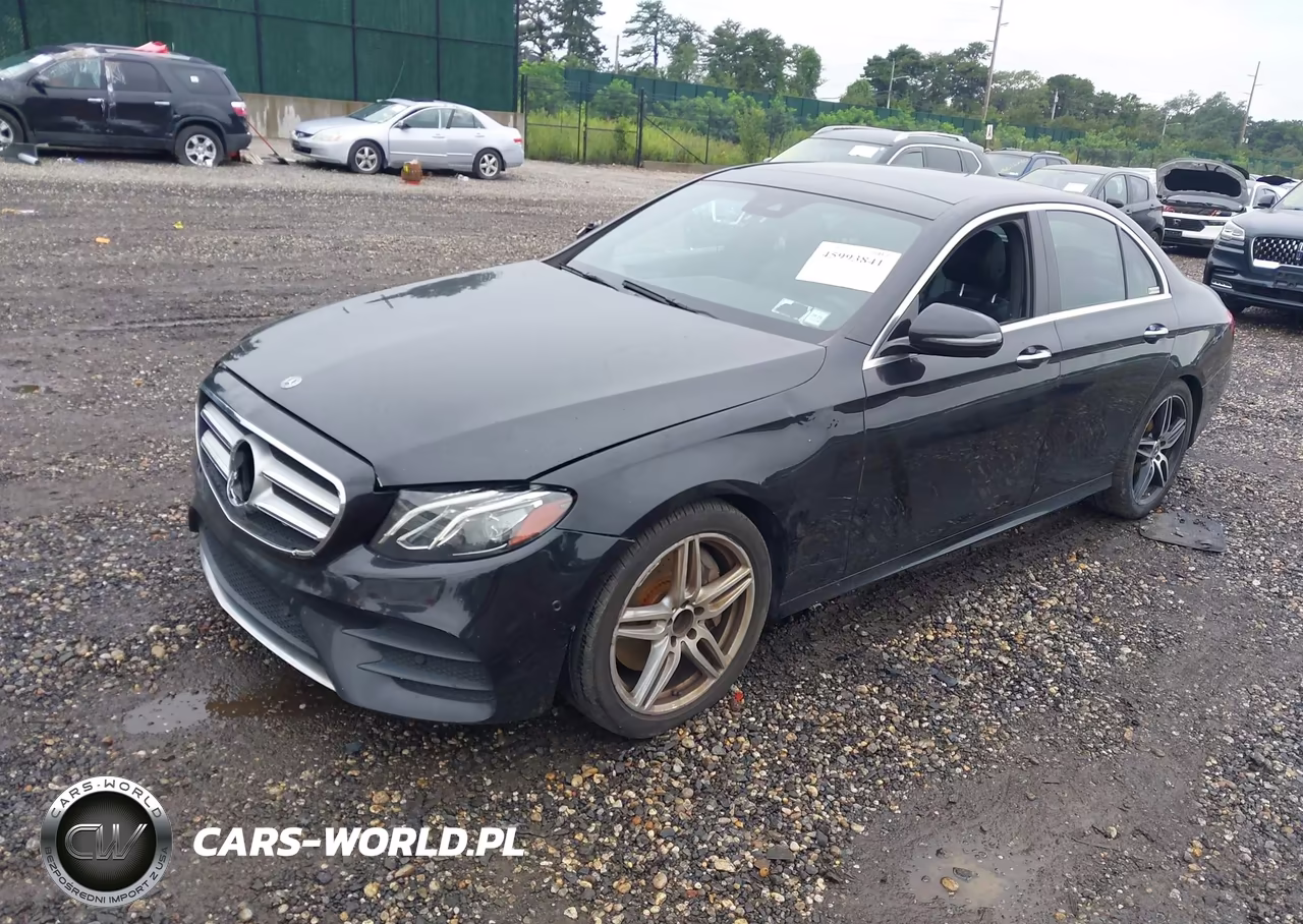 2018 Mercedes-Benz E 300 VIN:WDDZF4JB7JA461498 - 2