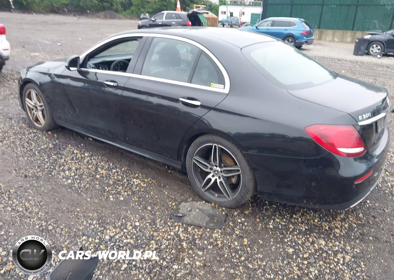 2018 Mercedes-Benz E 300 VIN:WDDZF4JB7JA461498 - 3