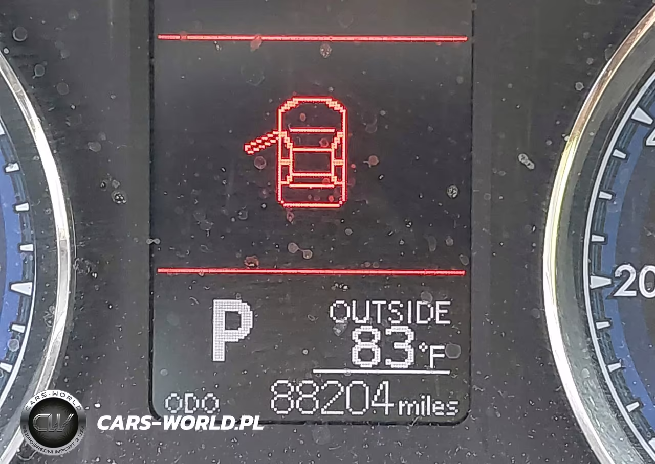 2017 Toyota Corolla Le VIN:2T1BURHE1HC760358 - 15