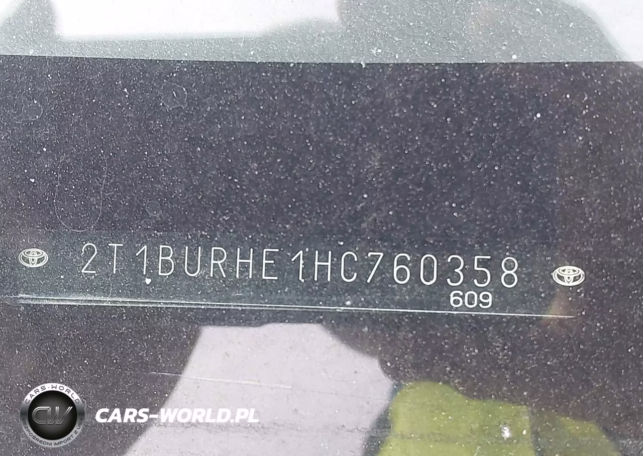 2017 Toyota Corolla Le VIN:2T1BURHE1HC760358 - 17