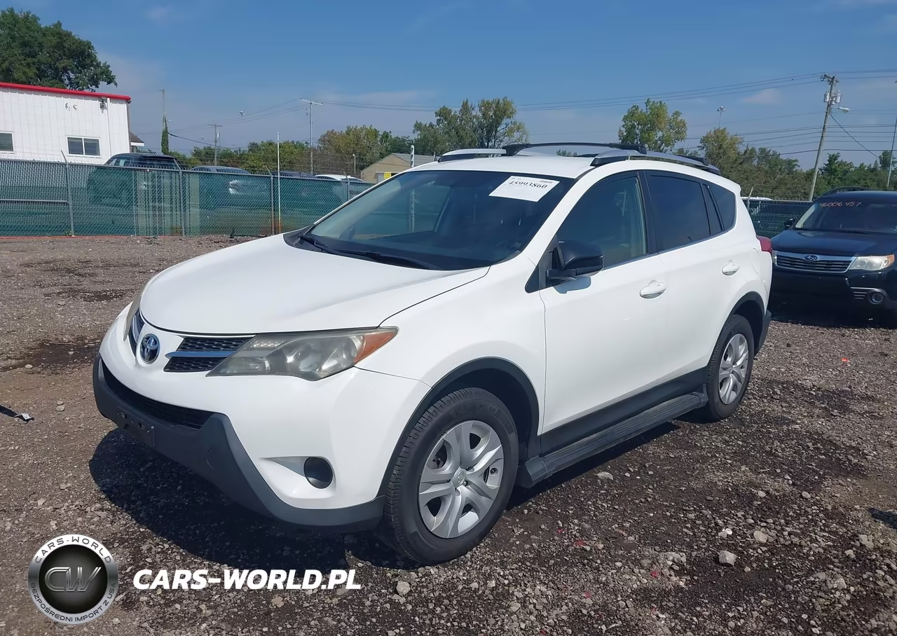 2015 Toyota Rav4 Le VIN:JTMBFREV6FD173555 - 2