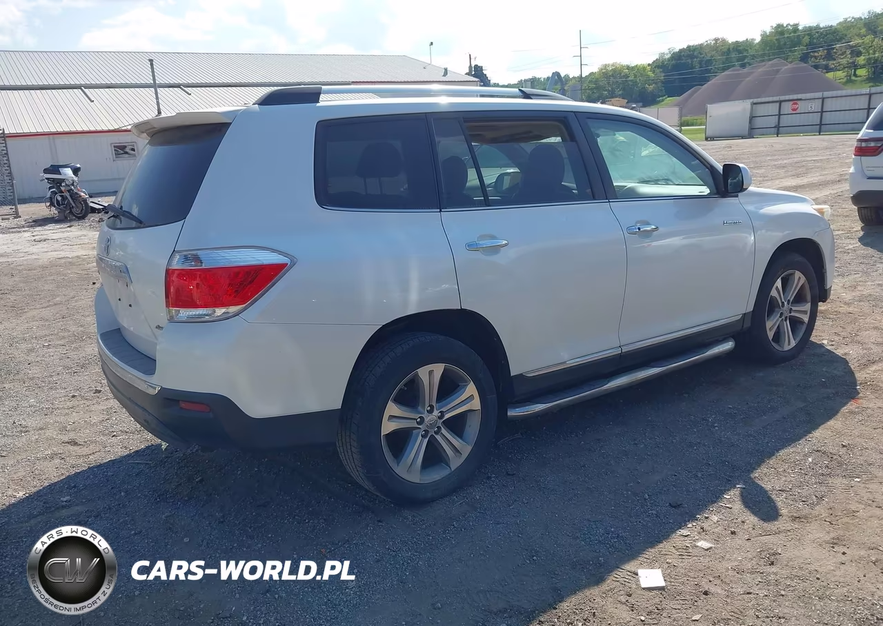 2011 Toyota Highlander Limited V6 VIN:5TDDK3EH1BS062549 - 4