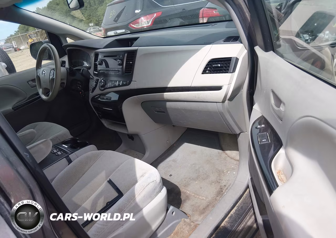 2014 Toyota Sienna Le V6 8 Passenger VIN:5TDKK3DC6ES491879 - 5
