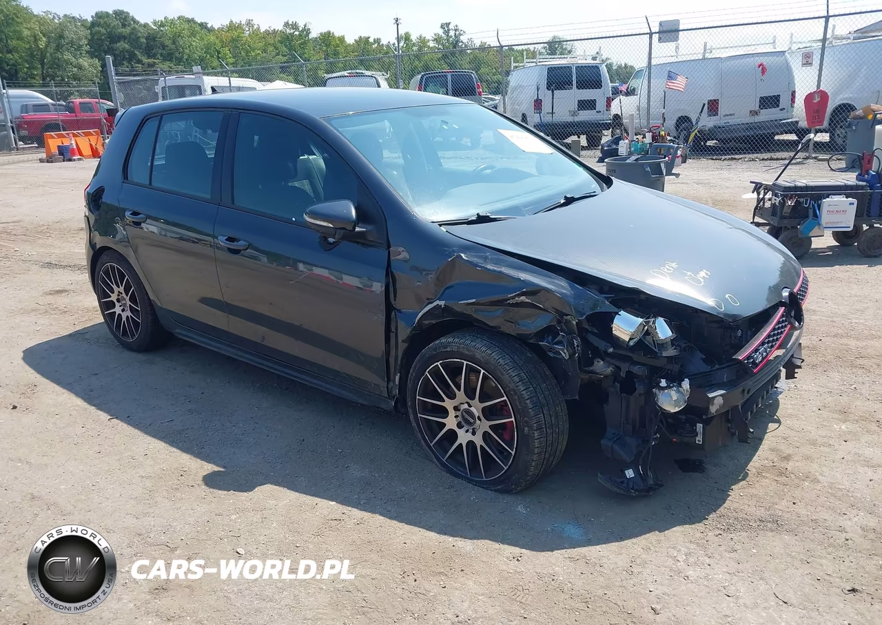 2013 Volkswagen Gti 4-Door – zdjęcie 1 z 16