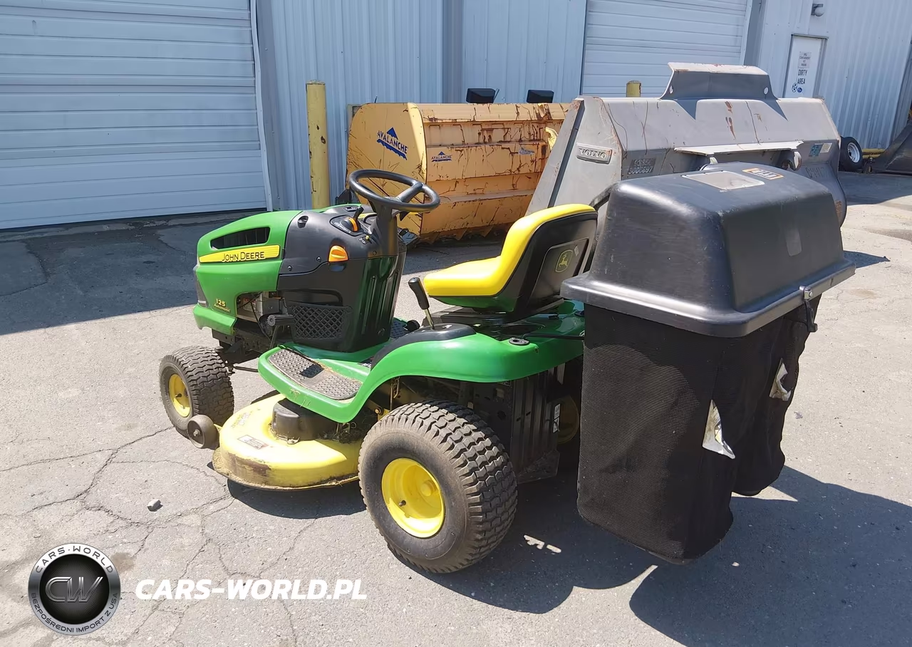 2006 John Deere D125 VIN:051213YG18125 - 3