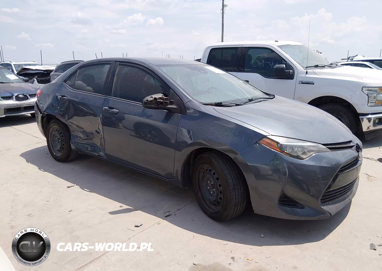2018 TOYOTA COROLLA LE VIN:5YFBURHE4JP812734 - 14