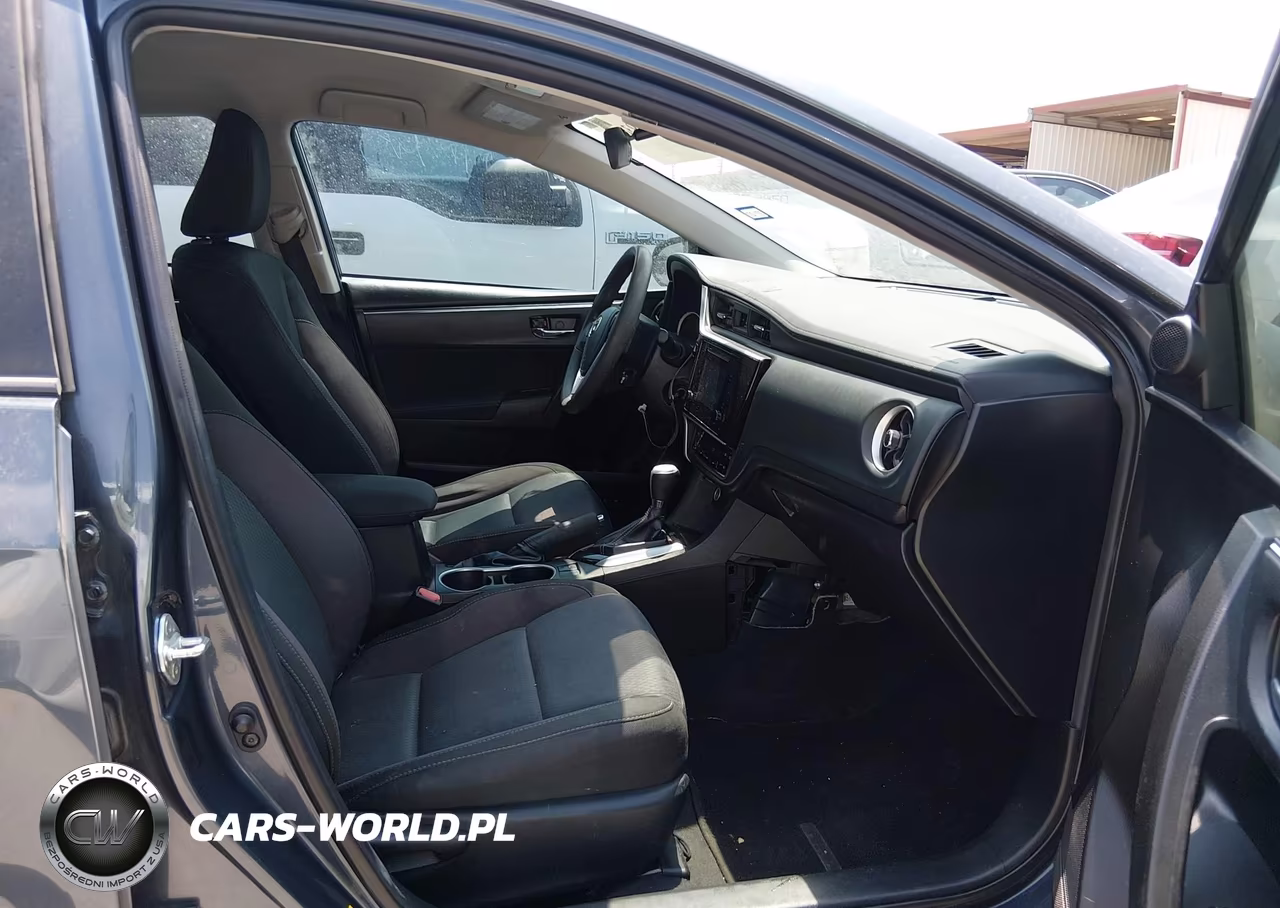 2018 TOYOTA COROLLA LE VIN:5YFBURHE4JP812734 - 5