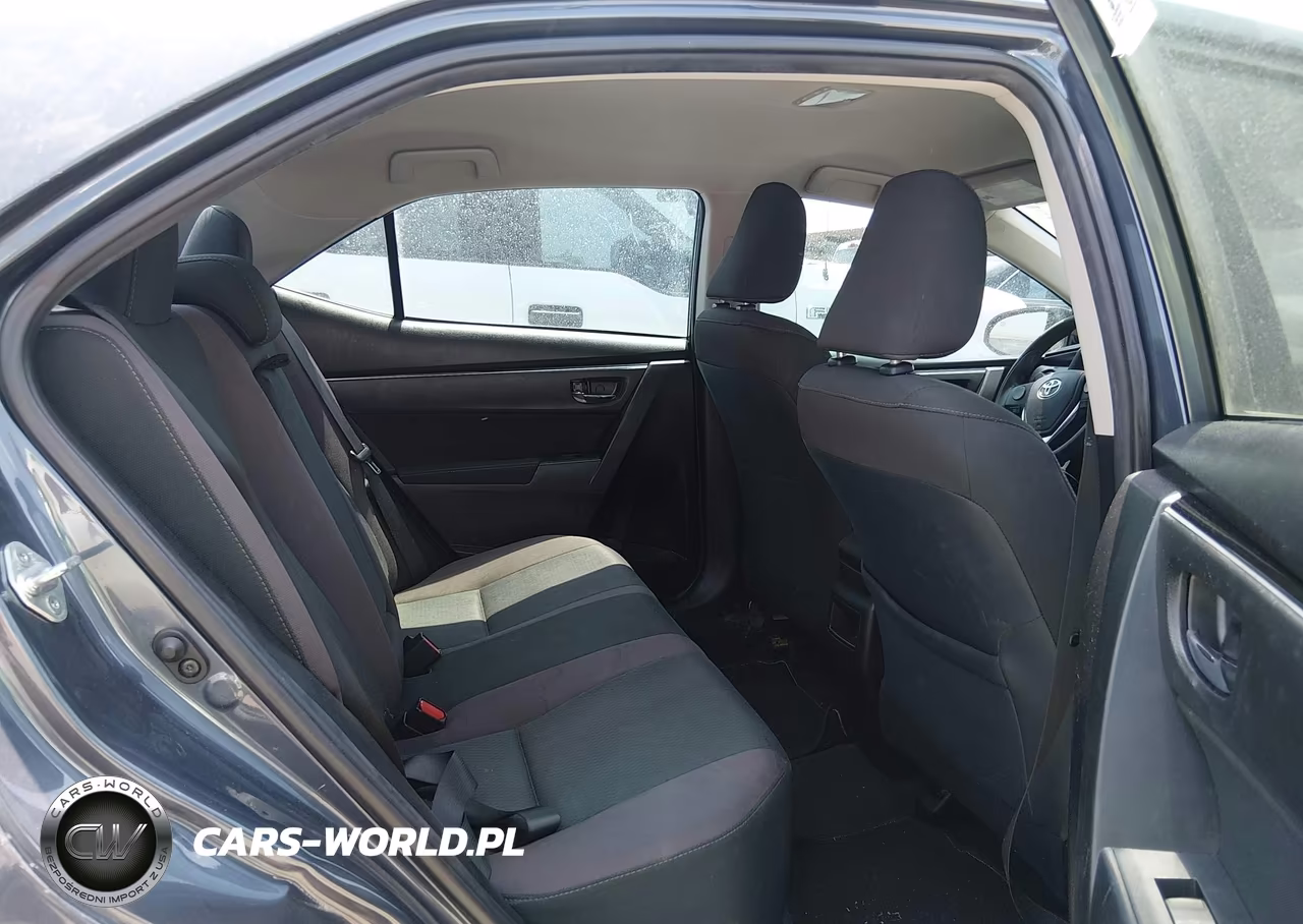 2018 TOYOTA COROLLA LE VIN:5YFBURHE4JP812734 - 8