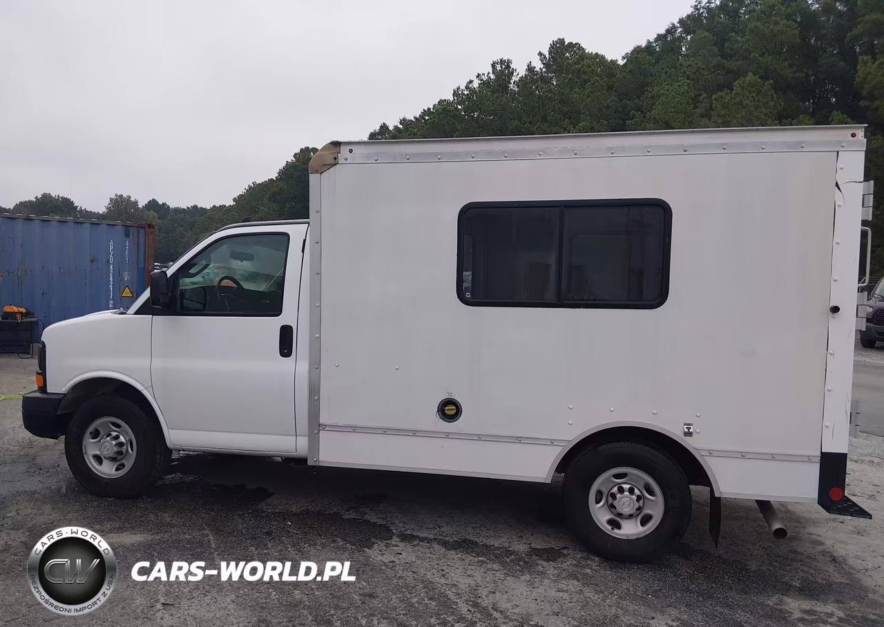 2016 Chevrolet Express Cutaway 3500 VIN:1GB0GRFG5G1318287 - 17