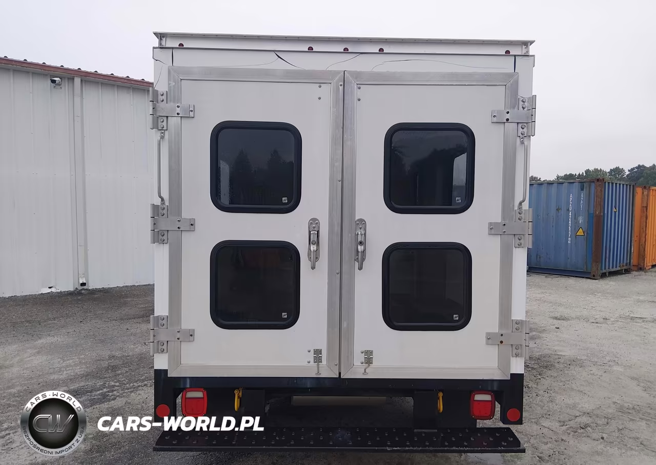 2016 Chevrolet Express Cutaway 3500 VIN:1GB0GRFG5G1318287 - 19