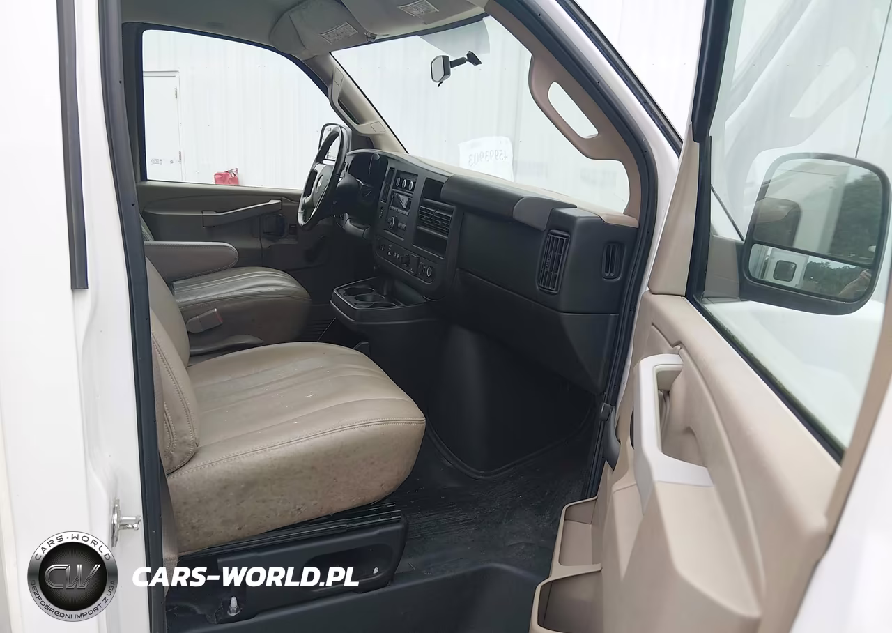 2016 Chevrolet Express Cutaway 3500 VIN:1GB0GRFG5G1318287 - 5