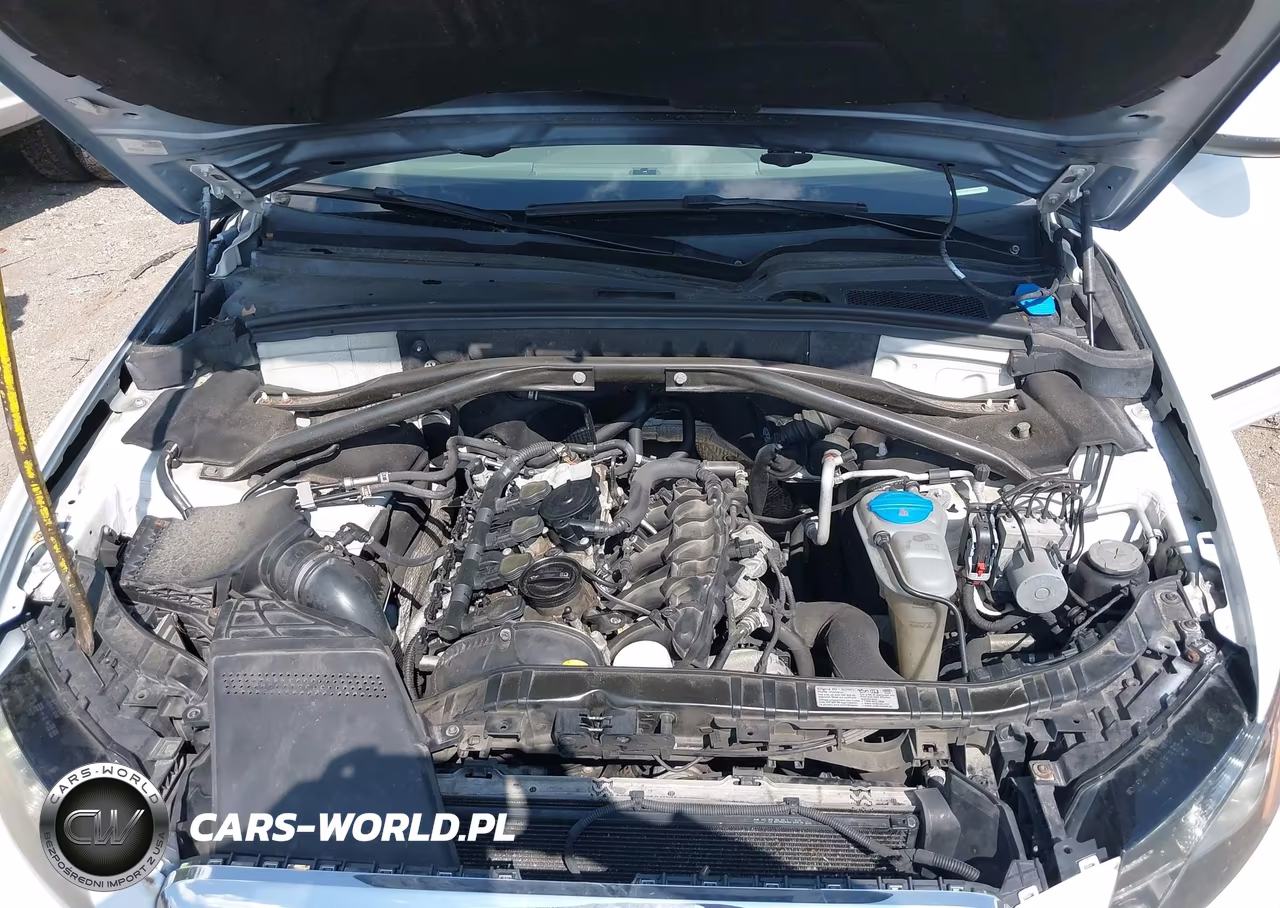 2012 Audi Q5 2.0T Premium VIN:WA1LFAFP3CA040538 - 10