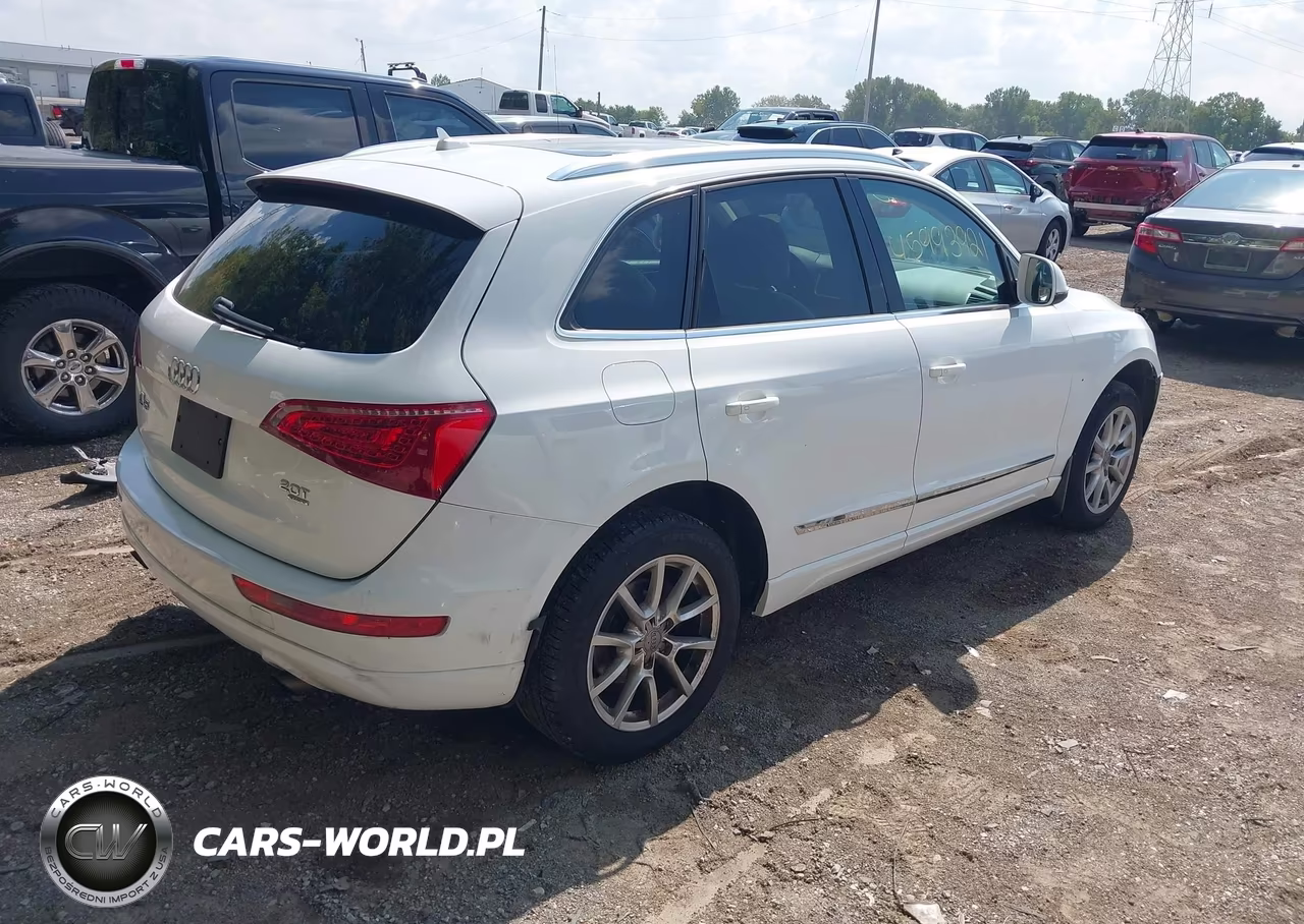 2012 Audi Q5 2.0T Premium VIN:WA1LFAFP3CA040538 - 4