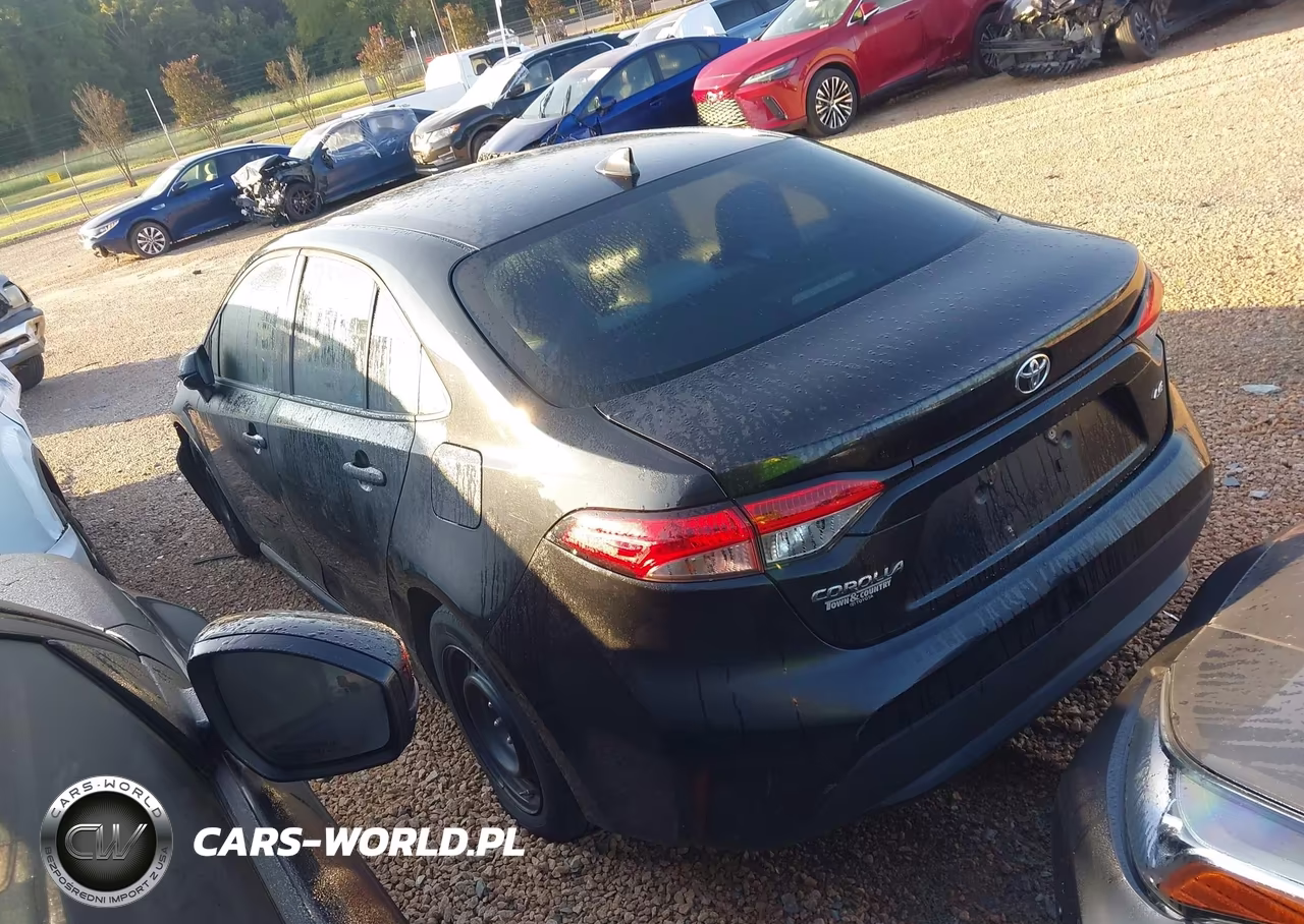 2020 Toyota Corolla Le VIN:5YFEPRAE6LP004953 - 3