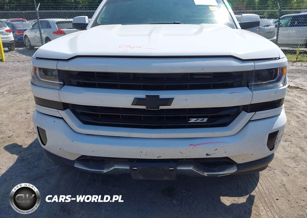 2018 Chevrolet Silverado 1500 2Lt VIN:1GCVKREC9JZ352370 - 12