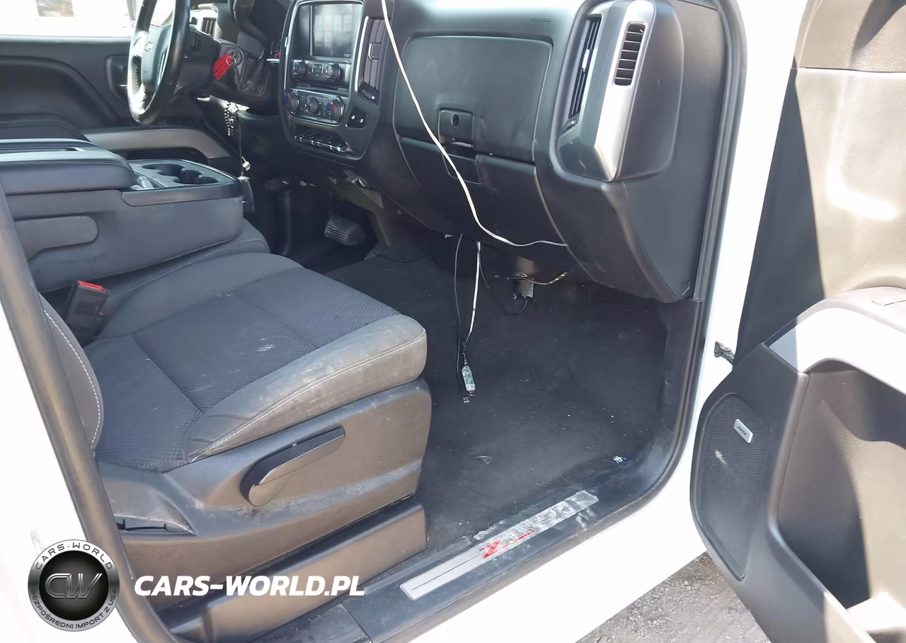 2018 Chevrolet Silverado 1500 2Lt VIN:1GCVKREC9JZ352370 - 5