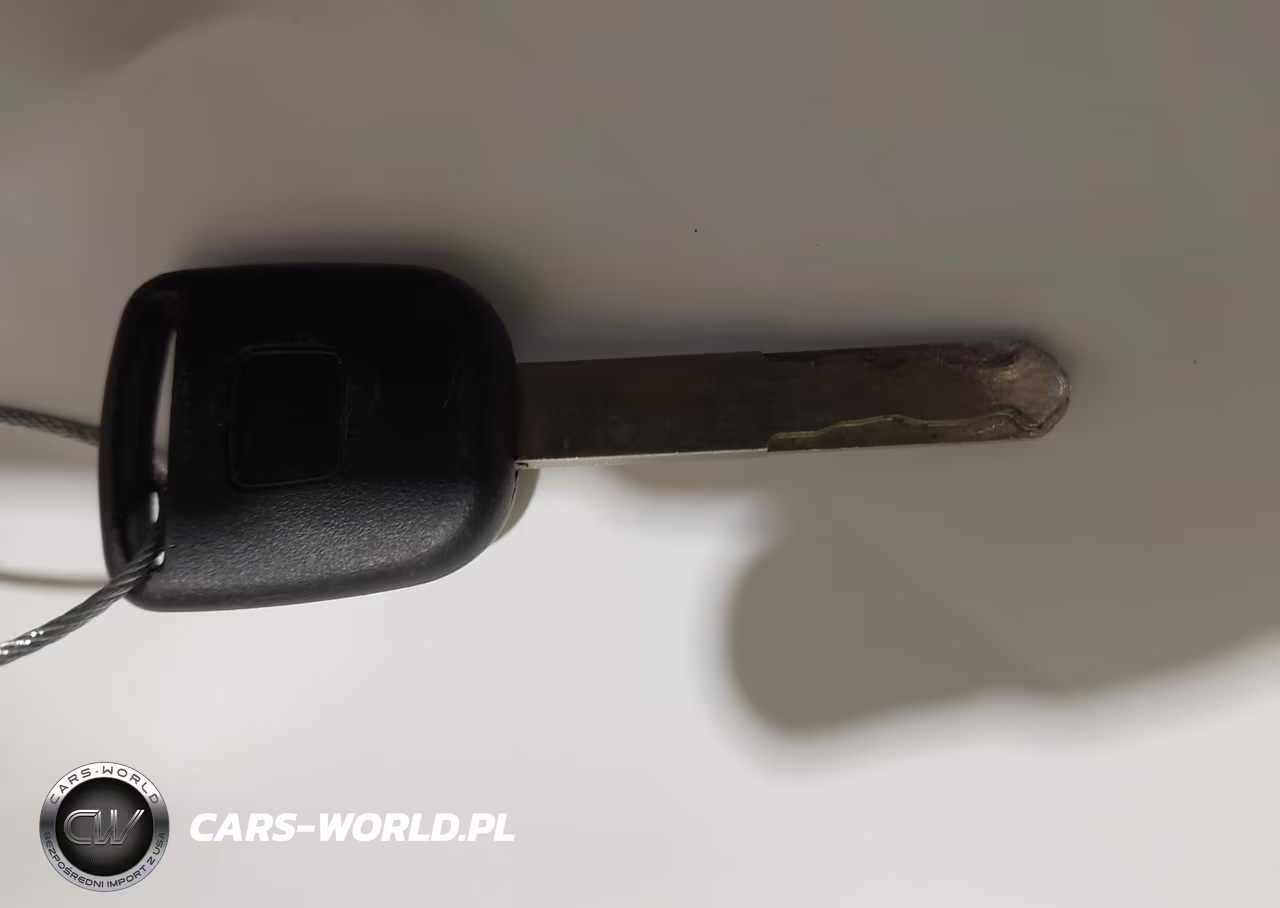 2013 Honda Insight VIN:JHMZE2H30DS000821 - 11