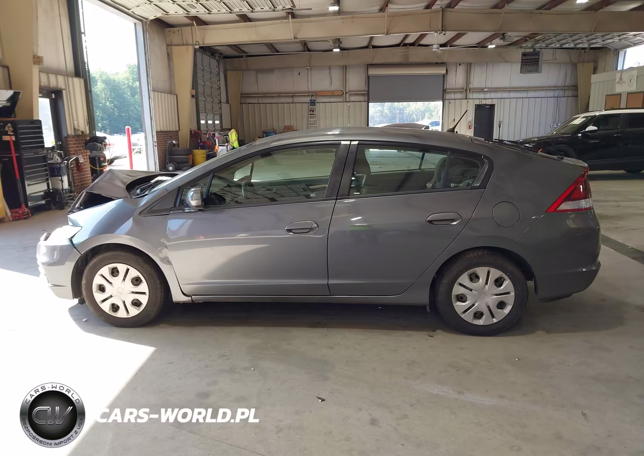 2013 Honda Insight VIN:JHMZE2H30DS000821 - 14