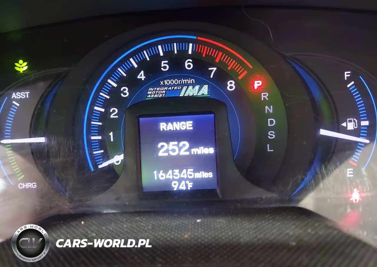 2013 Honda Insight VIN:JHMZE2H30DS000821 - 7