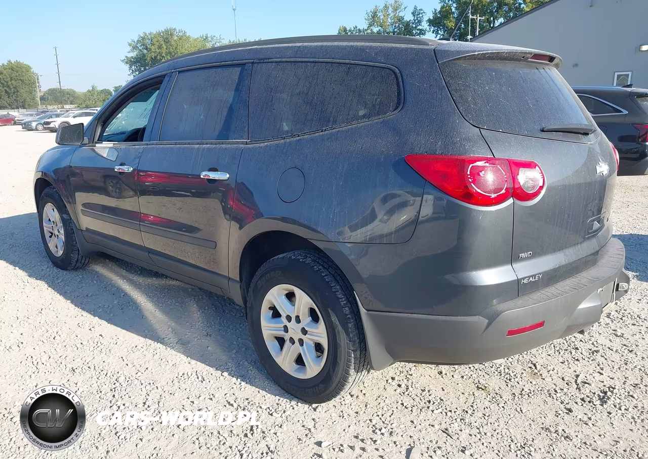 2012 Chevrolet Traverse Ls VIN:1GNKVFED4CJ387232 - 3
