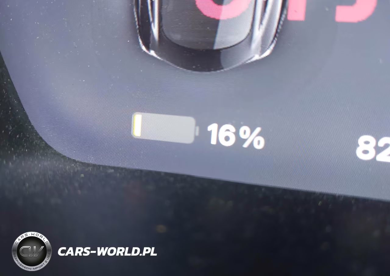 2018 Tesla Model S 100D-75D-P100D VIN:5YJSA1E24JF297590 - 17