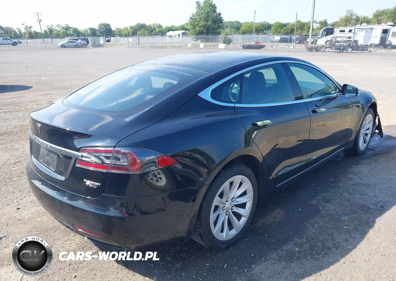2018 Tesla Model S 100D-75D-P100D VIN:5YJSA1E24JF297590 - 4