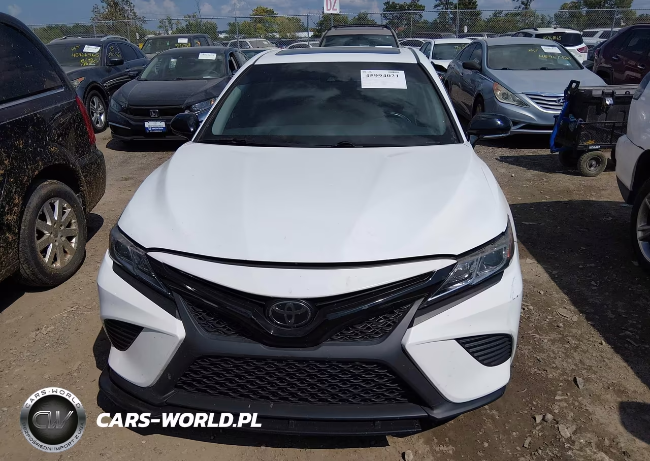 2018 Toyota Camry Se VIN:4T1B11HK8JU084849 - 12