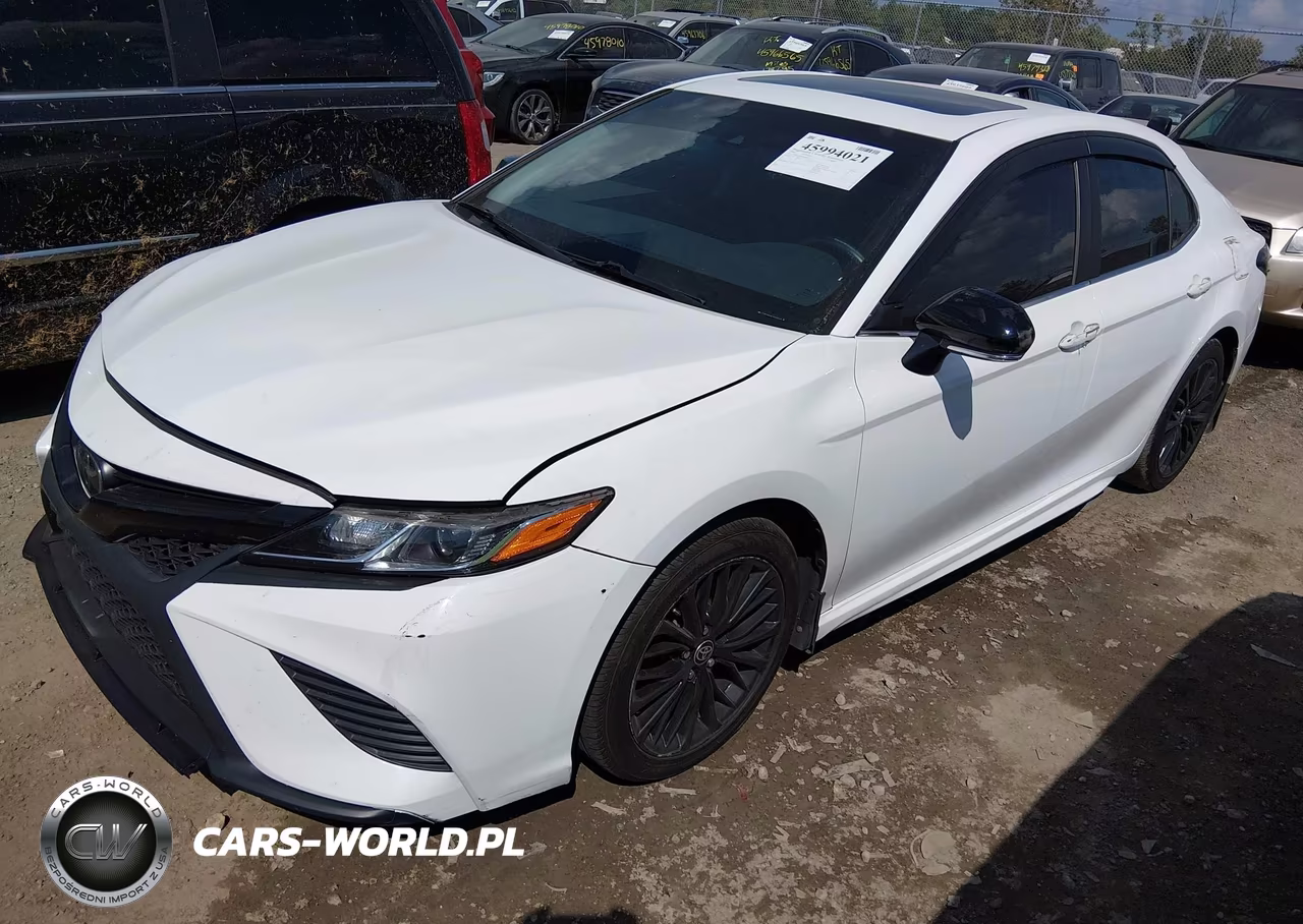 2018 Toyota Camry Se VIN:4T1B11HK8JU084849 - 2
