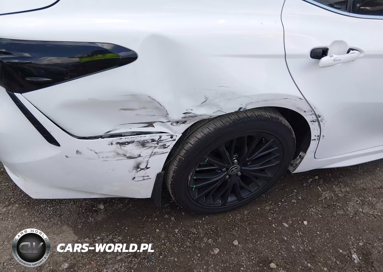 2018 Toyota Camry Se VIN:4T1B11HK8JU084849 - 6