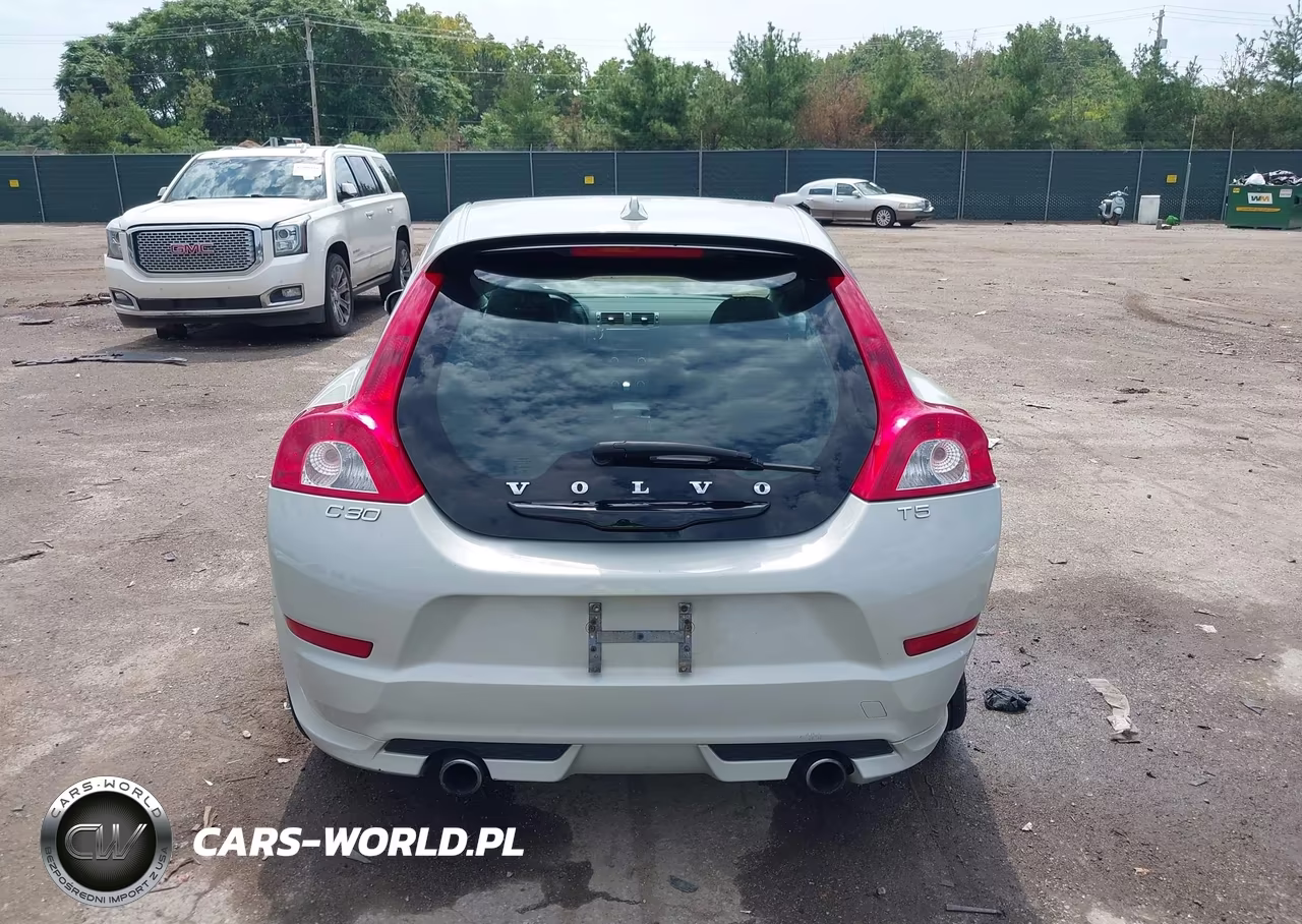 2012 Volvo C30 Platinum-Premier Plus-R-Design-R-Design Platinum-R-Design Premier Plus-T5 VIN:YV1672MK2C2285736 - 17
