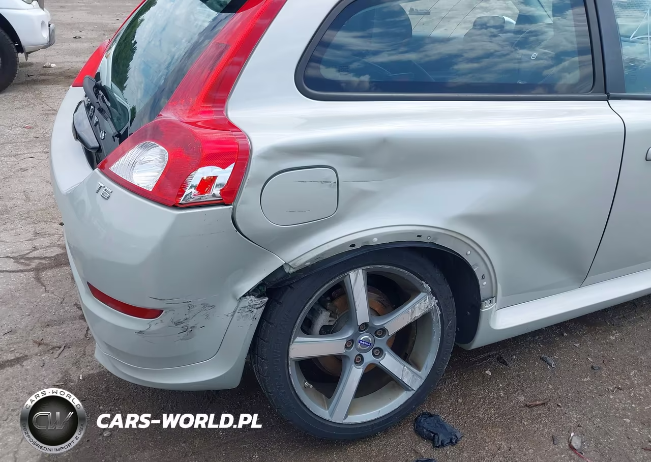 2012 Volvo C30 Platinum-Premier Plus-R-Design-R-Design Platinum-R-Design Premier Plus-T5 VIN:YV1672MK2C2285736 - 6