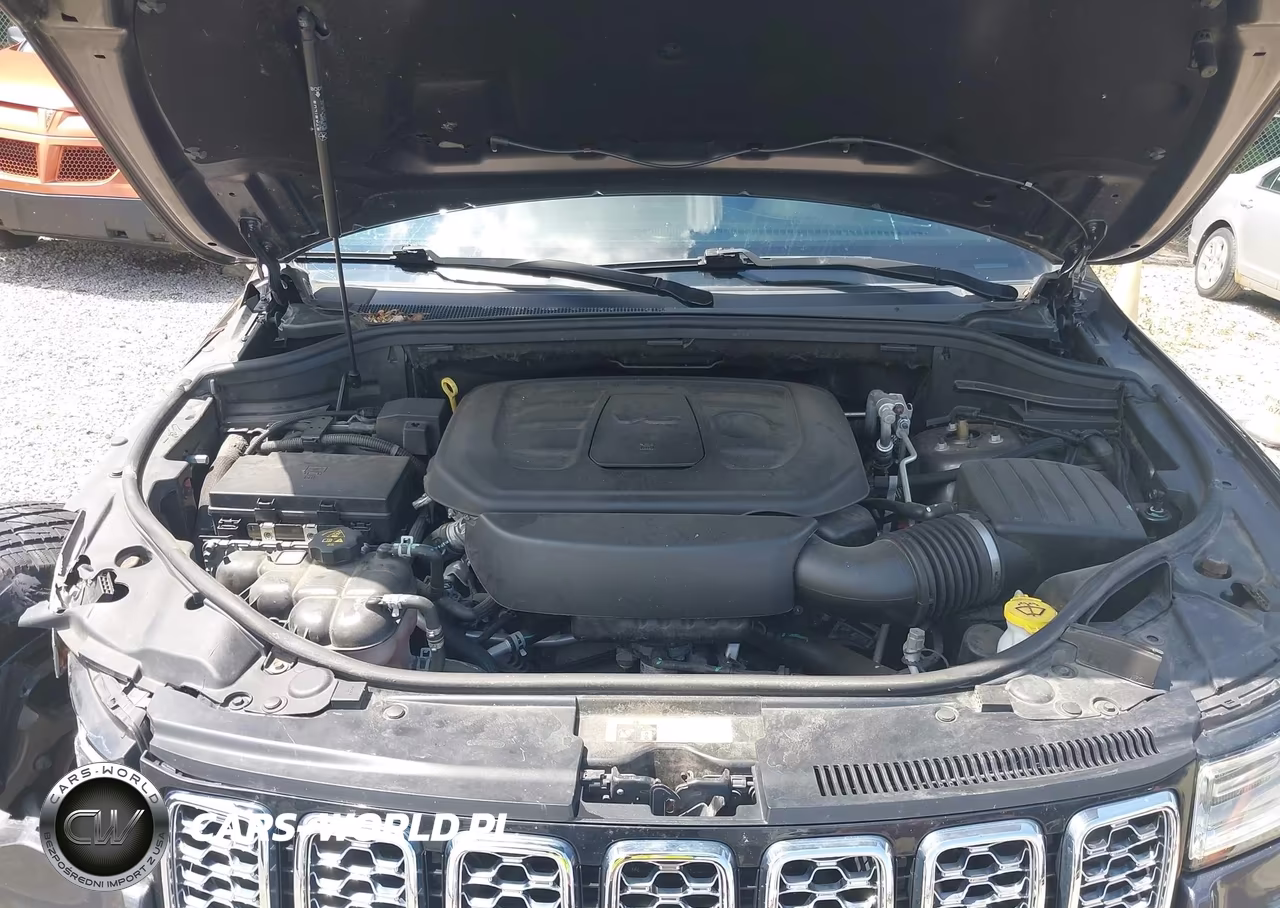 2021 Jeep Grand Cherokee Overland 4X4 VIN:1C4RJFCG3MC506054 - 10