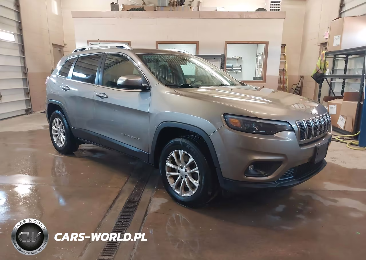 2019 Jeep Cherokee Latitude 4X4 VIN:1C4PJMCB4KD440296 - 1